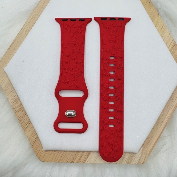 New Red Floral Design Apple Watch Bands  42mm 44mm 45mm 49mm - Picture 2 of 2